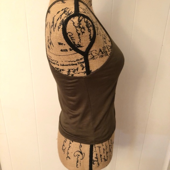 Med Green Racer Back Top - Picture 3 of 7